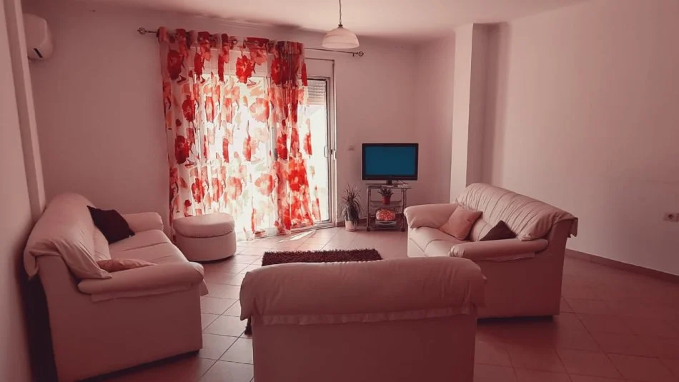 Durres, shitet apartament 2+1, Kati 5, 150 m² 140,000 € (Golem)