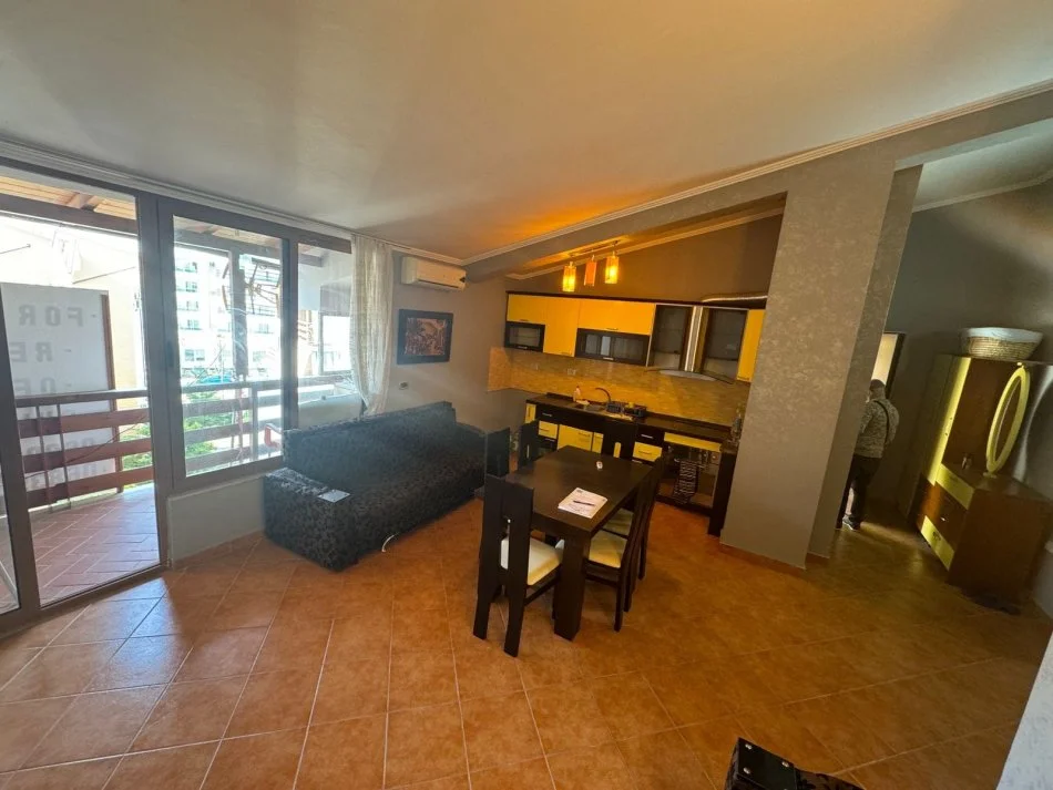 Durres, shitet apartament 2+1+Ballkon, Kati 4, 83 m² 125,000 € (GOLEM PRANE FAFA RESORT)