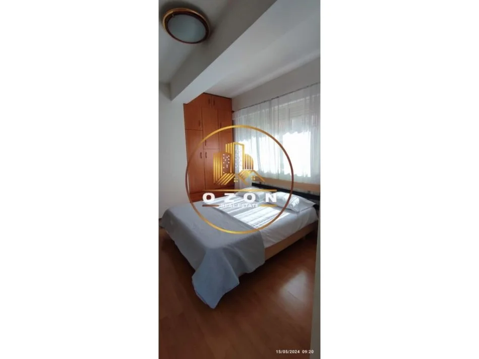 Jepet me Qira Apartament 1+1 Tek Kristal Center 450€!