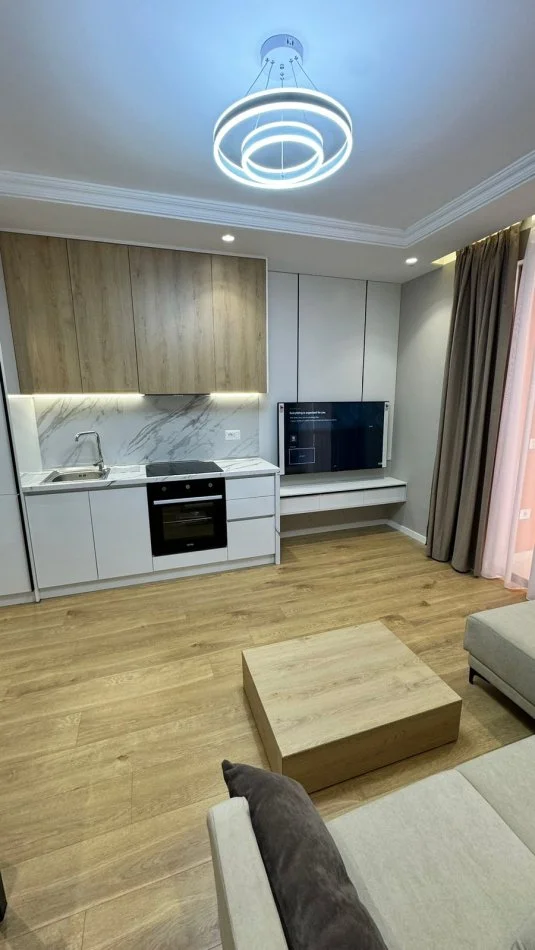 Tirane, shitet apartament 1+1+Ballkon, Kati 3, 56 m² 148,000 € 