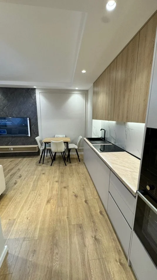 Tirane, shes apartament 1+1+Ballkon Kati 3, 64 m² 162.000 € (Frederik Shiroka)