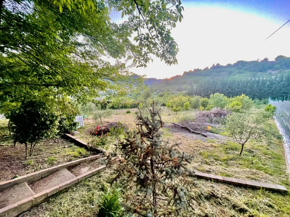 Tirane, shes toke , , 2,500 m² 170,000 € (Prush)