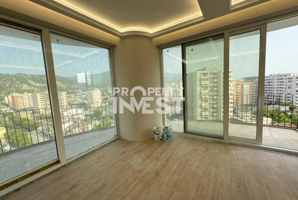 Vlore, shitet shtepi 2+1+Aneks+Ballkon Kati 8, 121 m² 220,000 € (Prane Skeles ,Vlore)