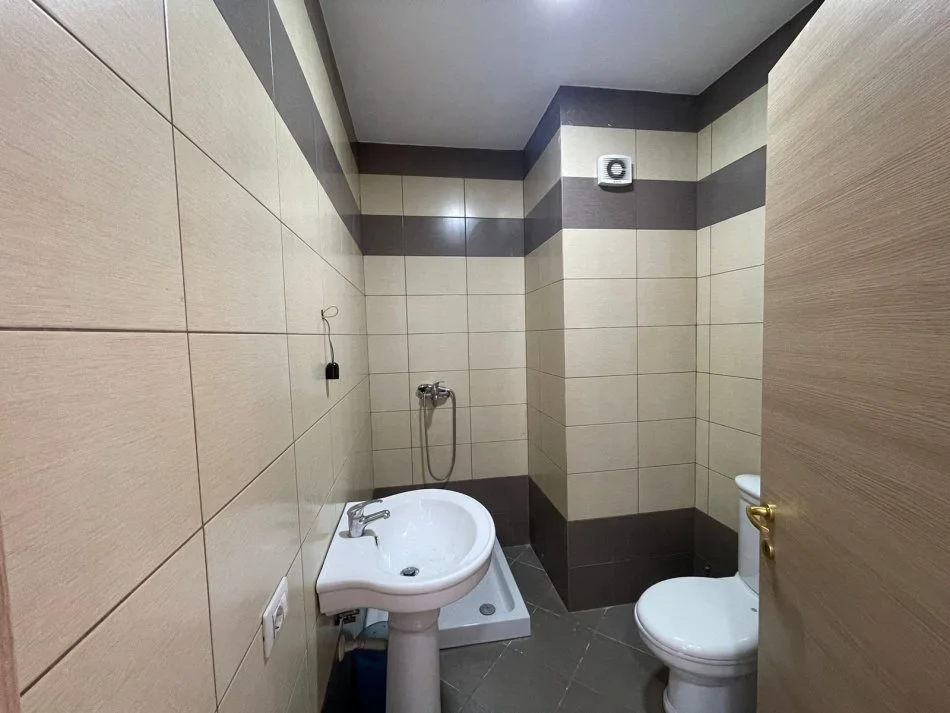 Tirane, shitet apartament 3+1+Ballkon Kati 6, 144 m² 235.000 € (Don Bosko)