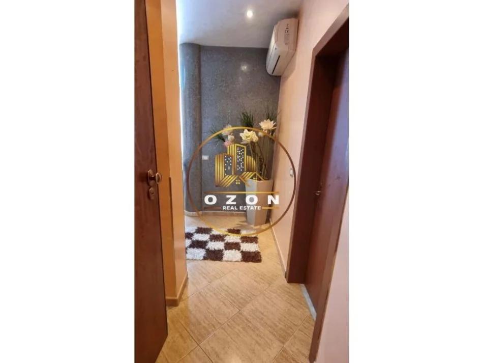 Apartament 1+1 me Qira tek Rruga e Kosovarëve 600€