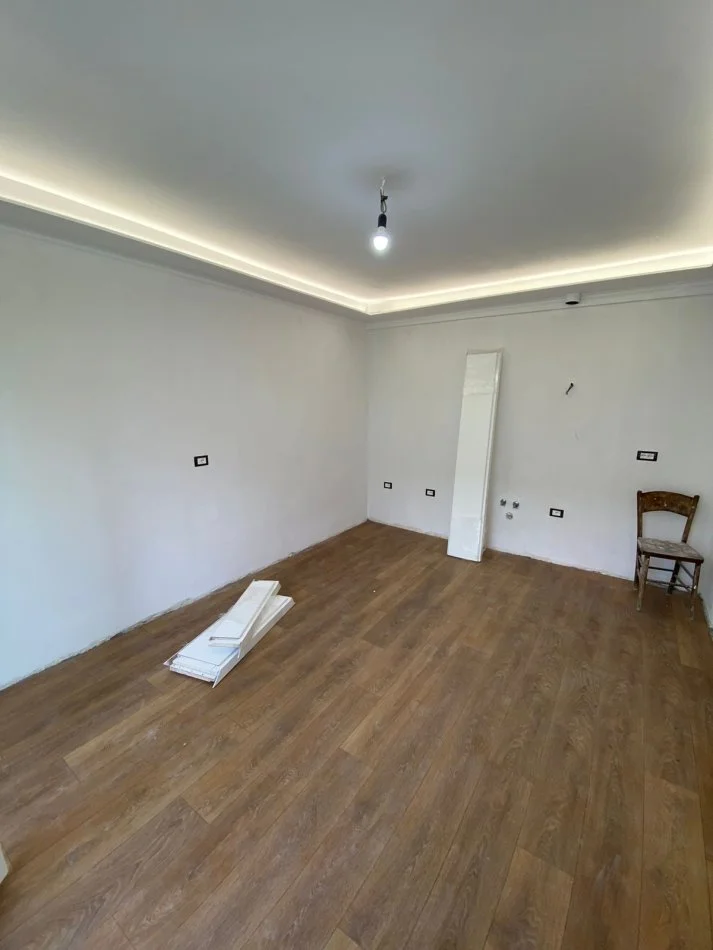 Tirane, shitet 2+1 Kati 3, 54 m² 128.000 € (rruga Asim Vokshi,prane Harry Fultz)