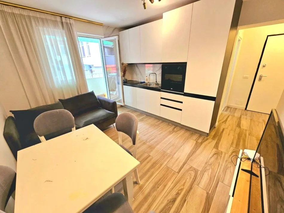 Central Chic 2+1+2bllk ( Qender - Mine Peza ) 100% I Ri, Dizajn Me Arkitekt | Mobilim & Elektro Premium **Mnd Ideale Investimi