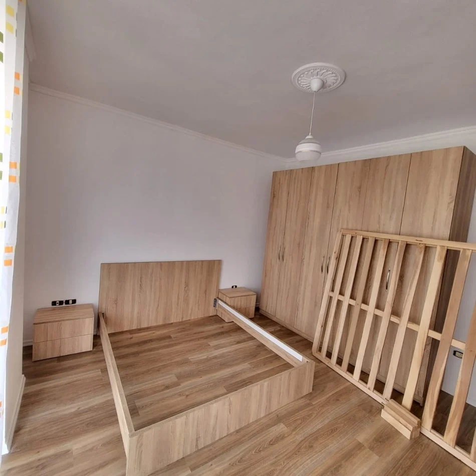 Tirane, shitet apartament 2+1+Ballkon Kati 9, 102 m² 120.000 € (Astir)