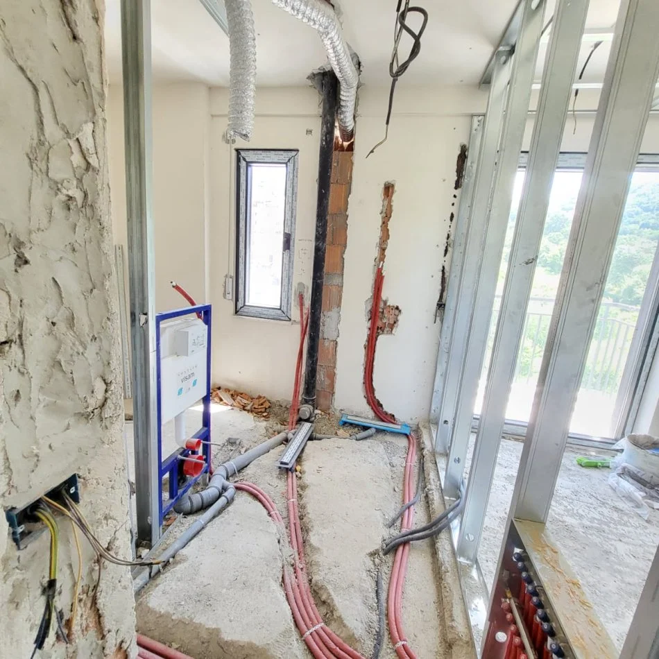 Tirane, shitet apartament 2+1 Kati 1, 107 m² 168.000 € (Kodra e Dieliit)