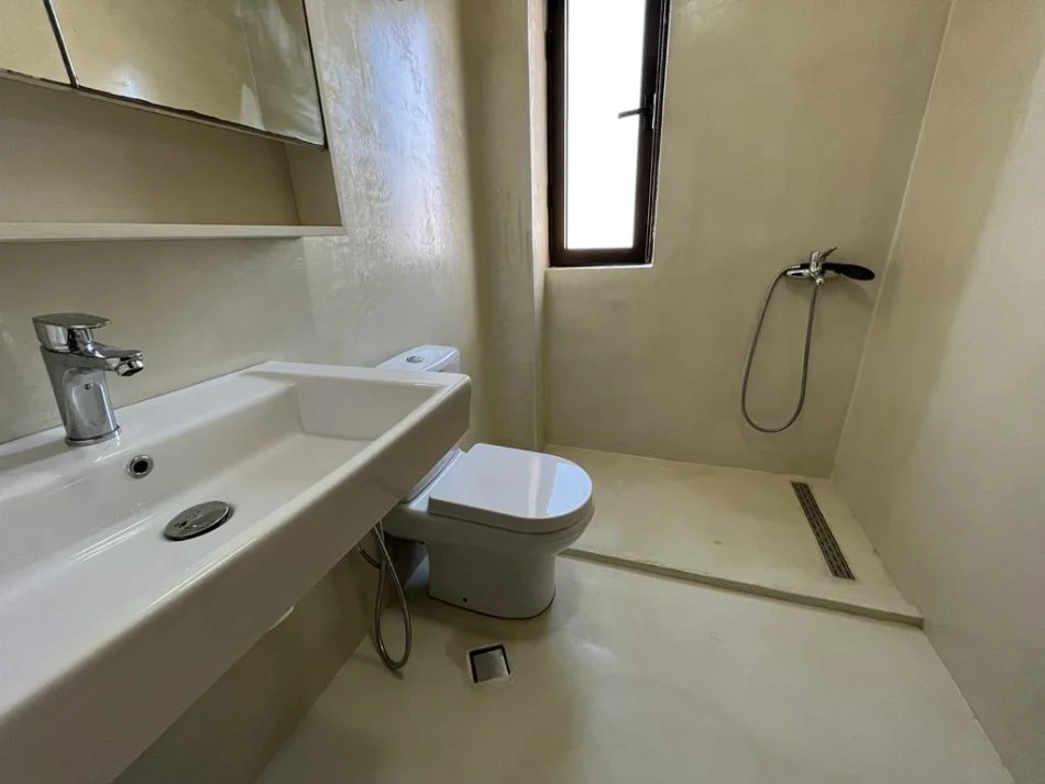 Tirane, shitet apartament 1+1 Kati 5, 50 m² 90.000 € (Brryl)