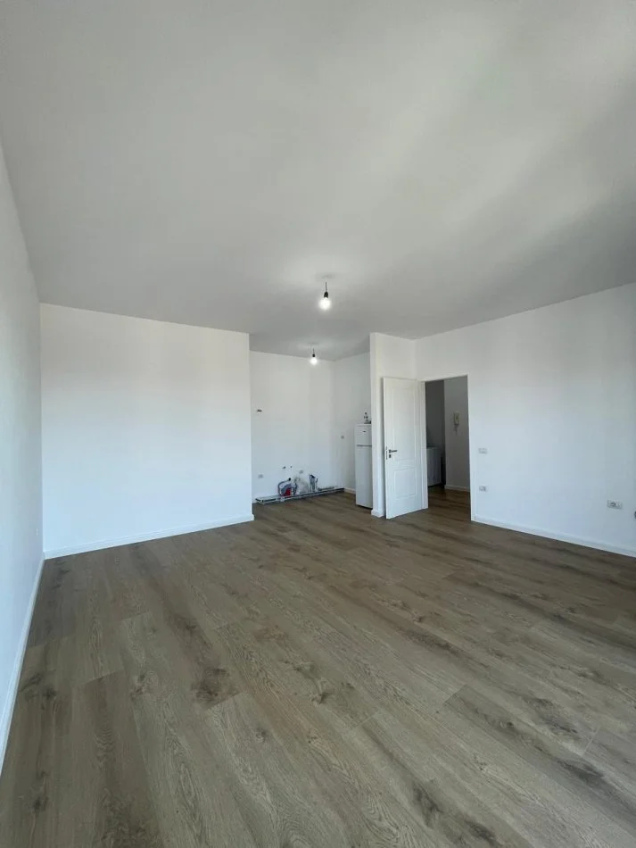 Tirane, shes apartament 1+1+Aneks+Ballkon Kati 7, 76 m² 130.000 € (DON BOSKO)