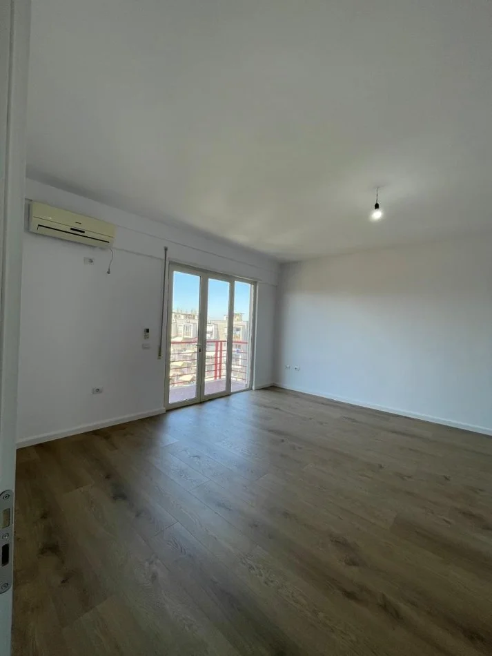 Tirane, shes apartament 1+1+Aneks+Ballkon Kati 7, 76 m² 130.000 € (DON BOSKO)