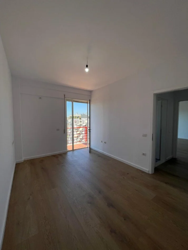 Tirane, shes apartament 1+1+Aneks+Ballkon Kati 7, 76 m² 130.000 € (DON BOSKO)