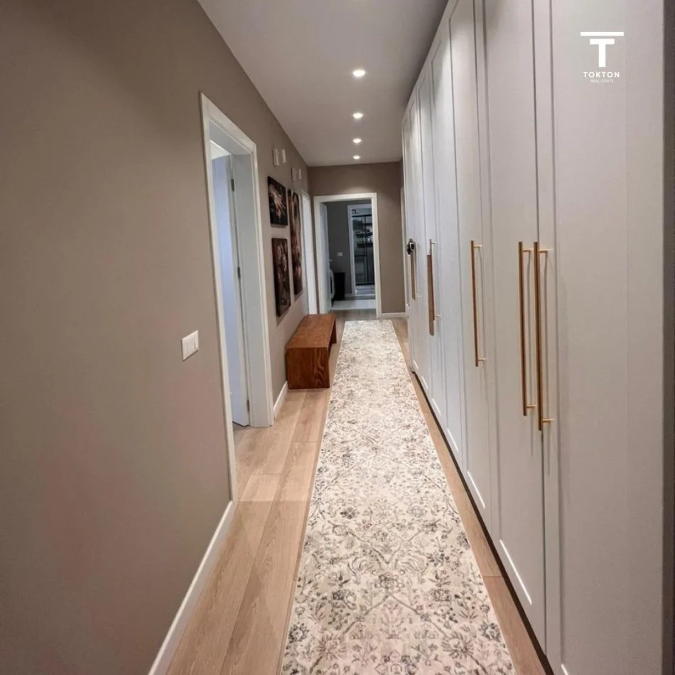 Tirane, shitet apartament 2+1 Kati 11, 137 m² 200.000 € (Ish-Fusha e Aviacionit, Tiranë)