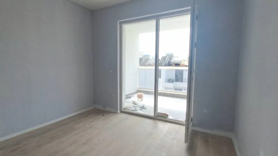 Golem, Apartament 1+1 per shitje  Kati 2, 70 m² 110.000 € (Perroi i Agait)