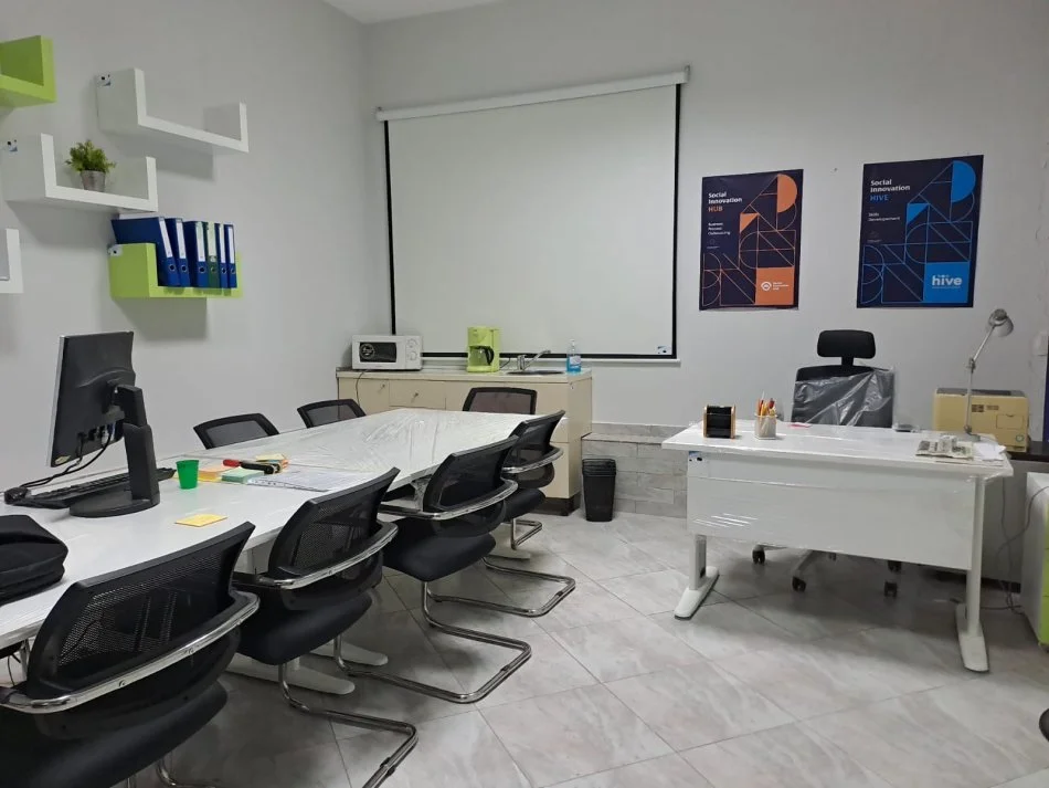 Tirane, Zyre me qira, Kati -1, 37 m² 440 € (Frederik Shiroka)