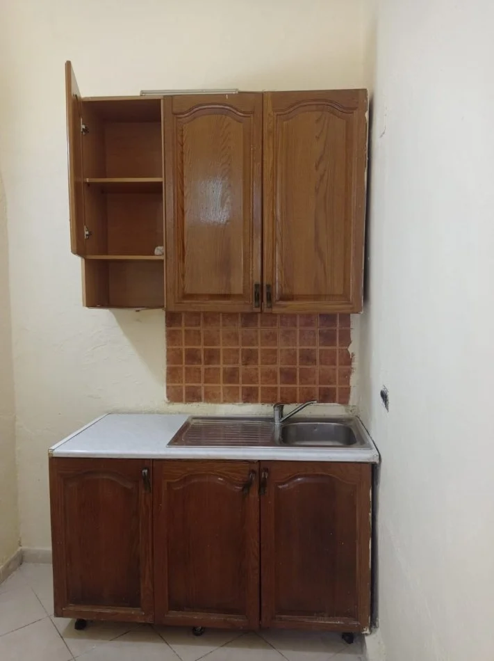 Shqiperi, shes garsonier 1+1 Kati 2, 29 m² 40.000 € (Ali Demi)