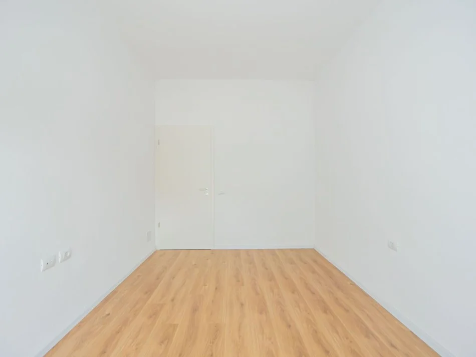 Shqiperi, shitet apartament 1+1 Kati 1, 62 m² 75.000 € (Rruga Pasho Hysa)