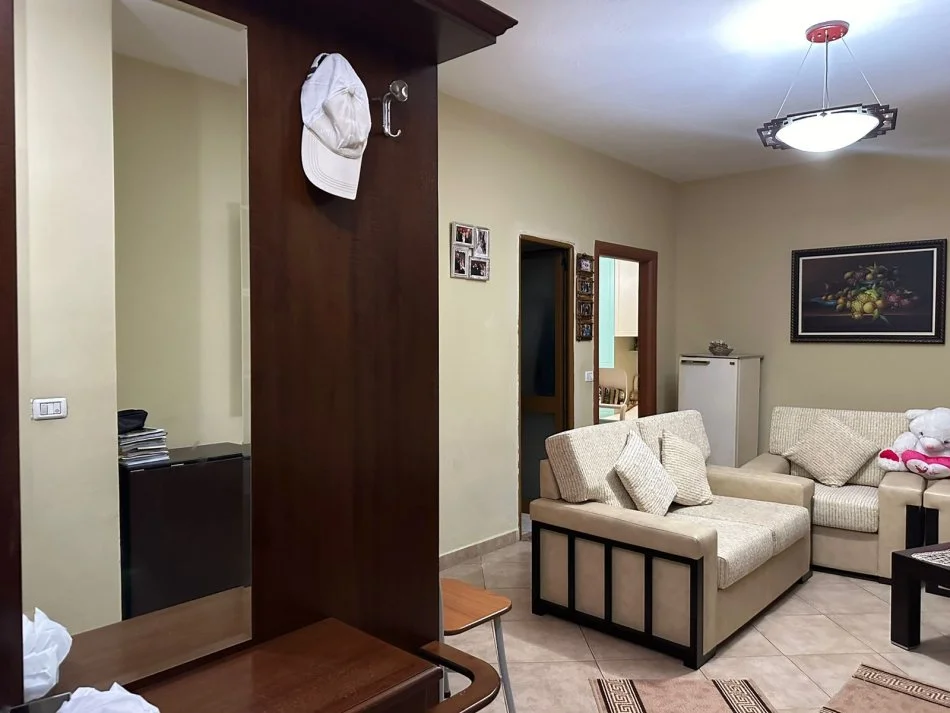 Tirane, shitet apartament 2+1+Ballkon Kati 7, 115 m² 160.000 € (5 MAJI)