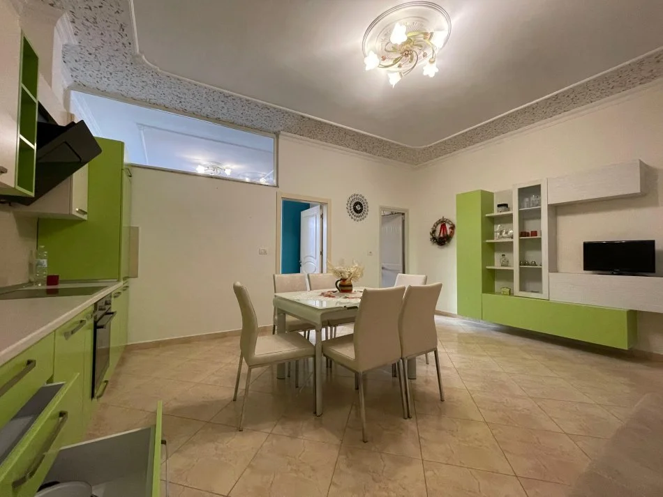 SHITET, APARTAMENT 1+1, RRUGA E DIBRËS, 72,000 EURO