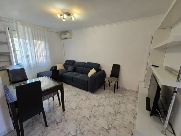 Tirane, shes apartament 1+1+Aneks+Ballkon Kati 3, 51 m² 88.000 € (HOXHA TAHSIM)