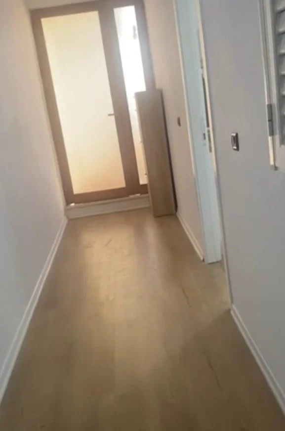 Tirane, jepet me qera apartament 2+1+Ballkon Kati 4, 105 m² 500 € (rr e dibres)