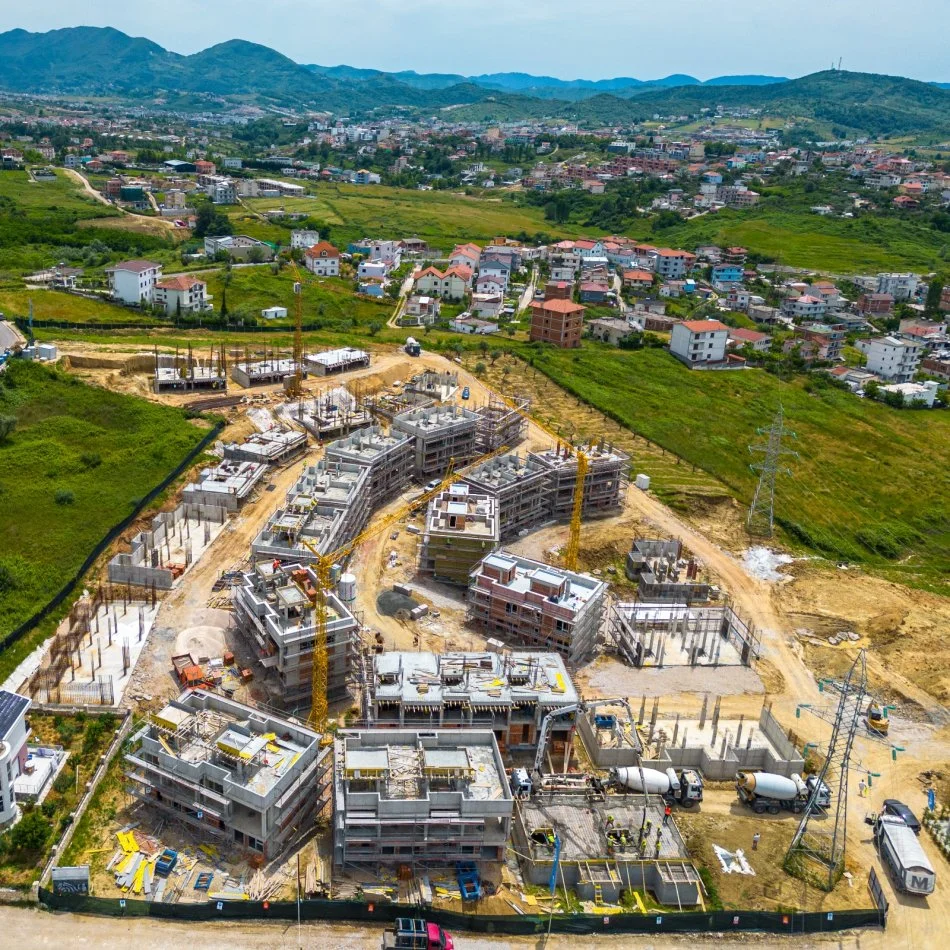 Tirane, shitet Vile 3 Katshe Kati 3, 196 m² 360.000 € (Rruga e Turdive)