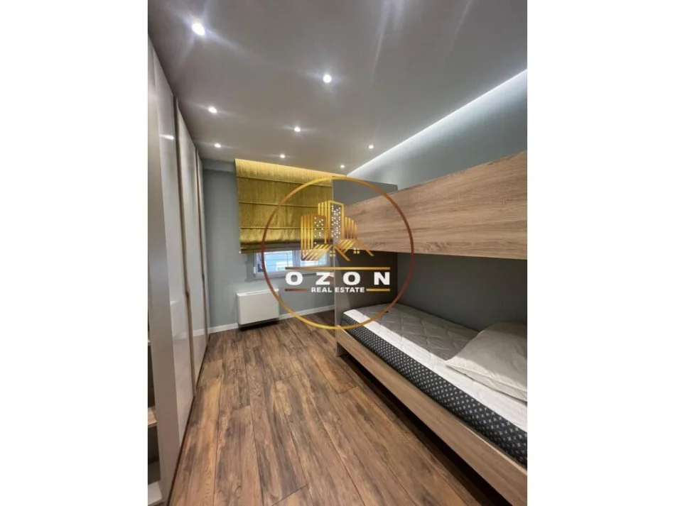 Jepet me Qira Apartament 2+1+2 me Post Parkimi tek Kompleksi Kika 2!