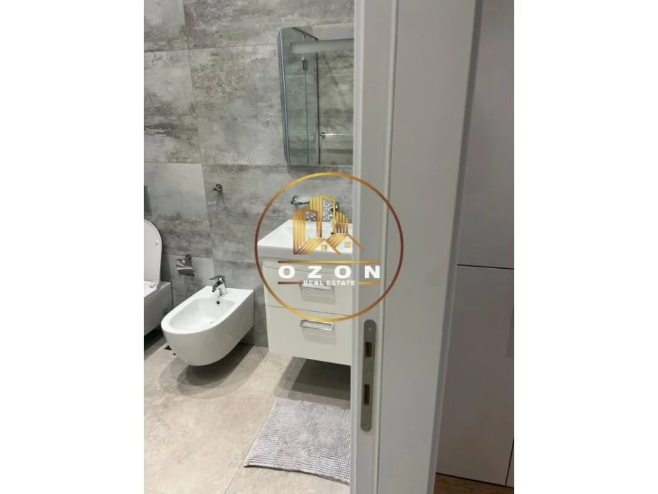 Jepet me Qira Apartament 2+1+2 me Post Parkimi tek Kompleksi Kika 2!