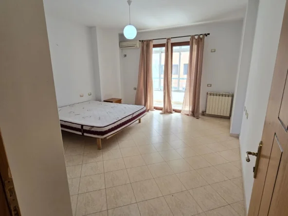 Shqiperi, shitet apartament 3+1+Ballkon , 141 m² 165.000 € (Astir)