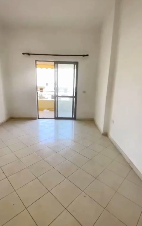 Tirane, shitet apartament 2+1 Kati 1, 120 m² 145.000 € (Astir)