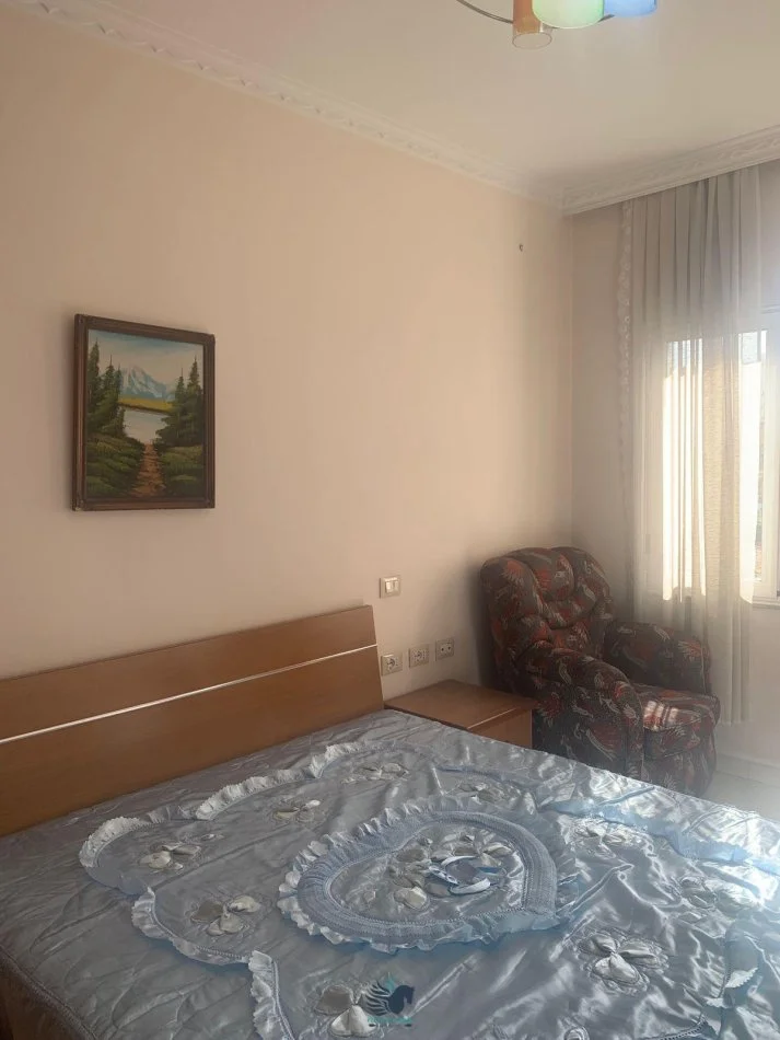 Jepet Me Qera Apartame 1+1 Tek Selvia [ID PE043]