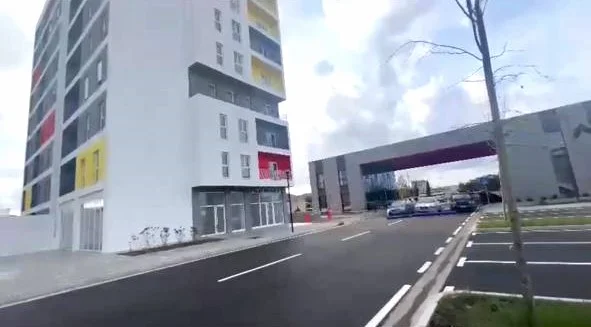 Tirane, shitet apartament 2+1 Kati 5, 94 m² 89.300 € (Univers City)