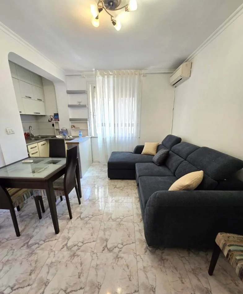 Tirane, shitet apartament 1+1 Kati 3, 50 m² 88.000 € (HOXHA TAHSIN)