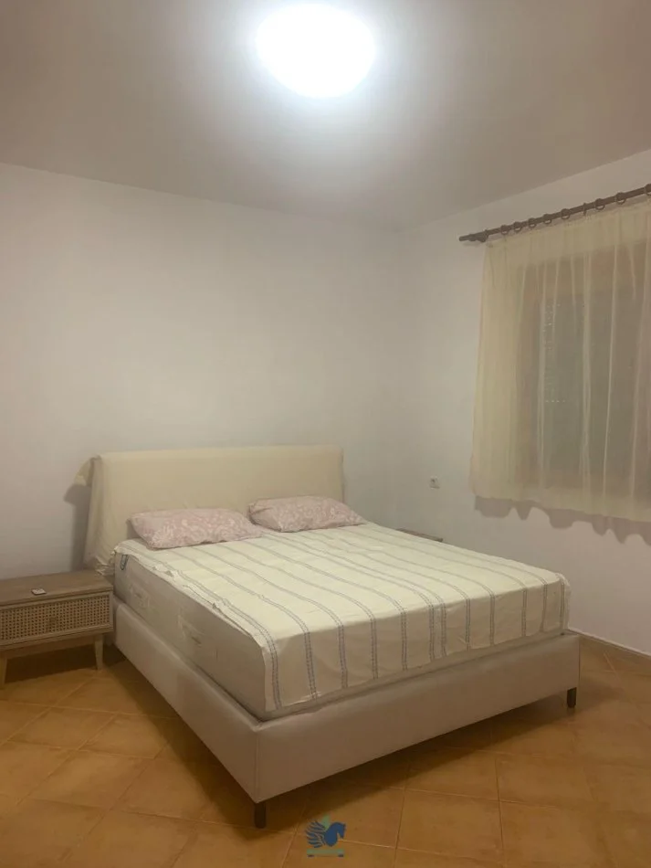 Jepet Me Qera Kat Vile 1+1 Tek Pallati i Sportit [ID PV0466]