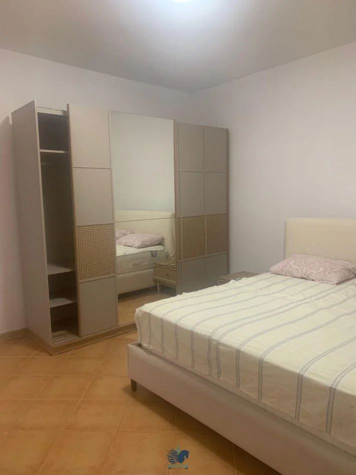 Jepet Me Qera Kat Vile 1+1 Tek Pallati i Sportit [ID PV0466]