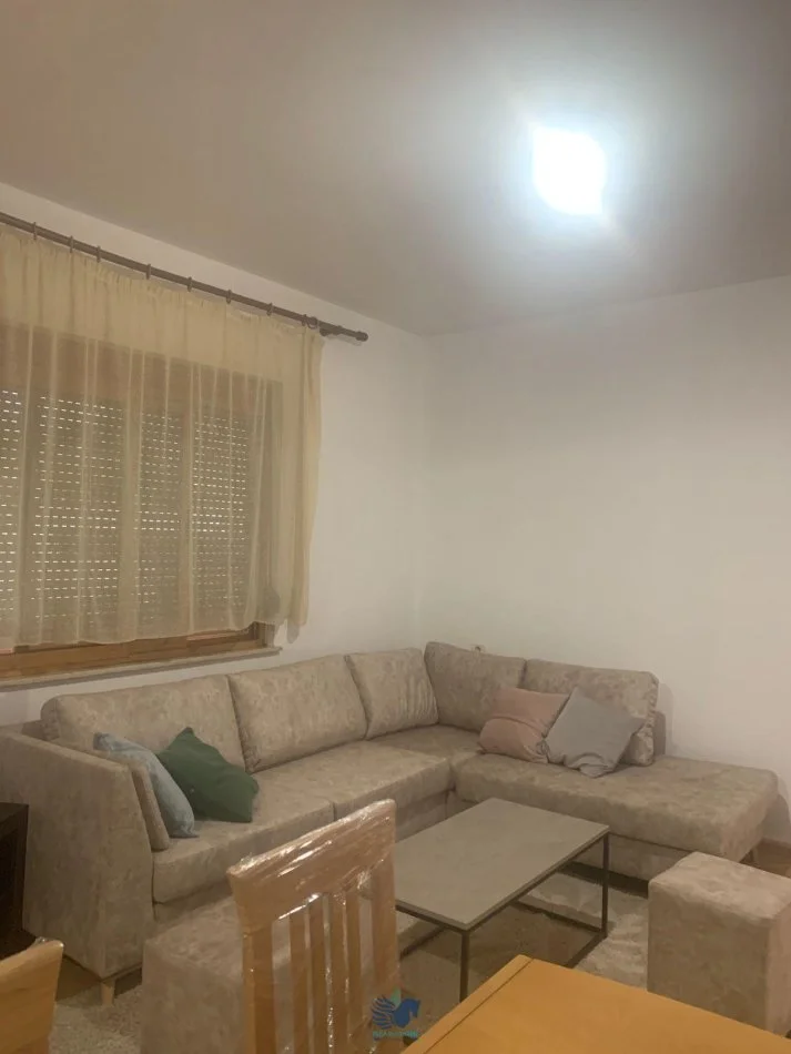 Jepet Me Qera Kat Vile 1+1 Tek Pallati i Sportit [ID PV0466]