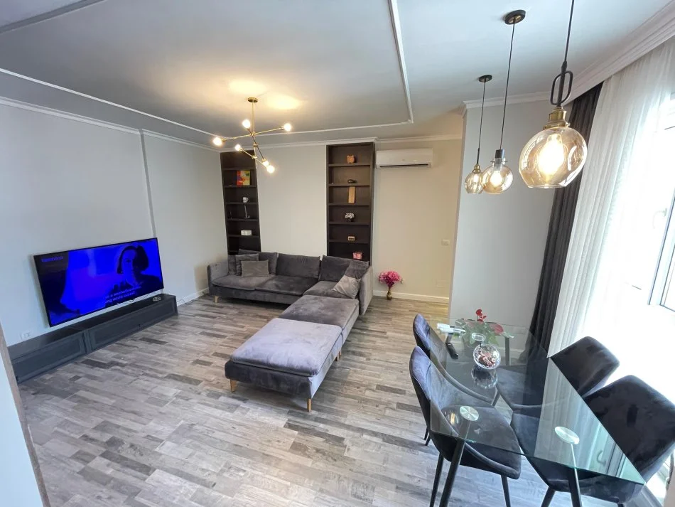 Tirane, shes 2+1+Aneks+Ballkon, Kati 3, 102 m² 230,000 € (Rruga Eduart Mano)