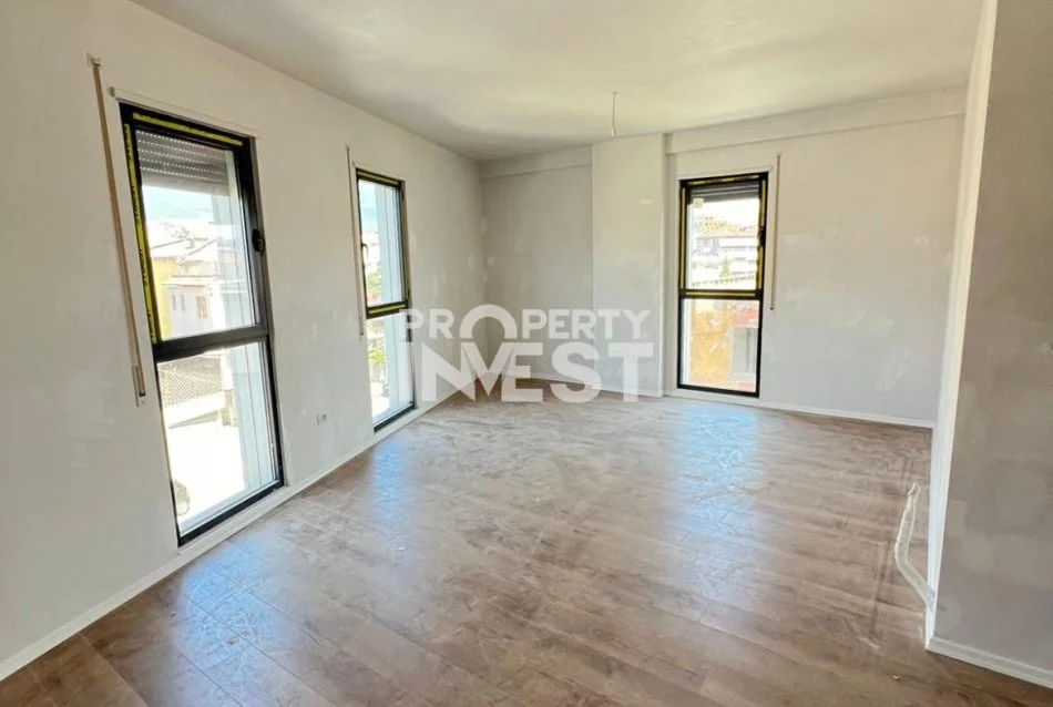 Tirane, shitet apartament 2+1+Ballkon Kati 3, 128 m² 185.500 € (Ish Venue)