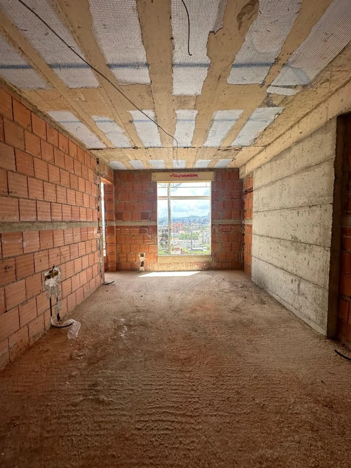 Tirane, shitet apartament 1+1 Kati 10, 66 m² 97.000 € (5 Maj)