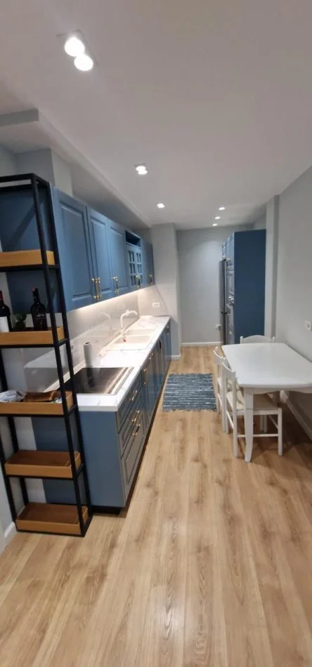 Dhermi - Palase, shitet apartament 3+1 , 137 m² 350.000 € (Dhermi)