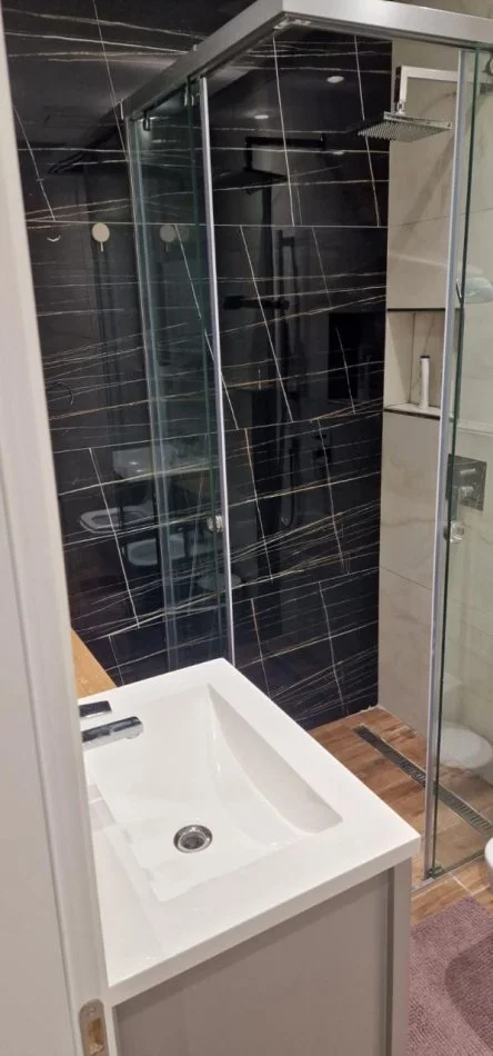 Dhermi - Palase, shitet apartament 3+1 , 137 m² 350.000 € (Dhermi)