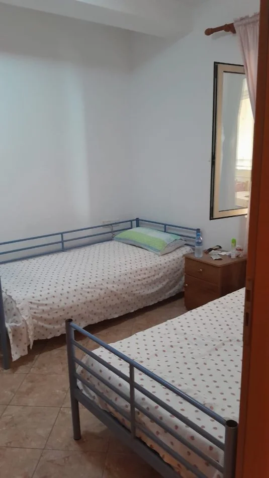 Tirane,Apartament 1+1 me qira Kati 3, 70 m² 350 € E NEGOCIUESHME  (Don Bosko)