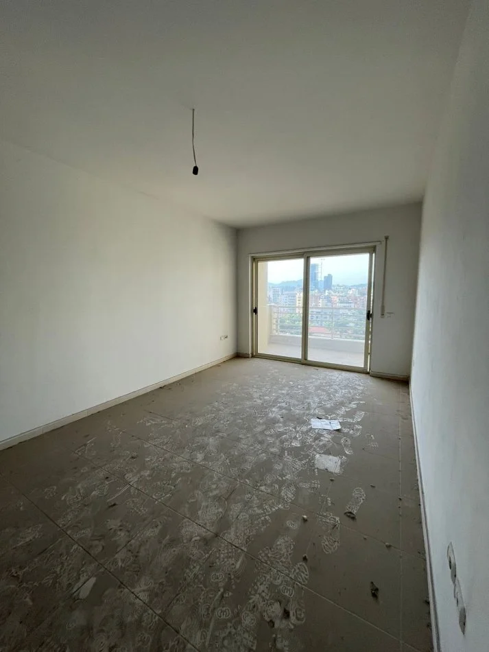 Tirane, jepet me qera apartament 1+1 Kati 10, 77 m² 400 € (Kompleksi Panorama)