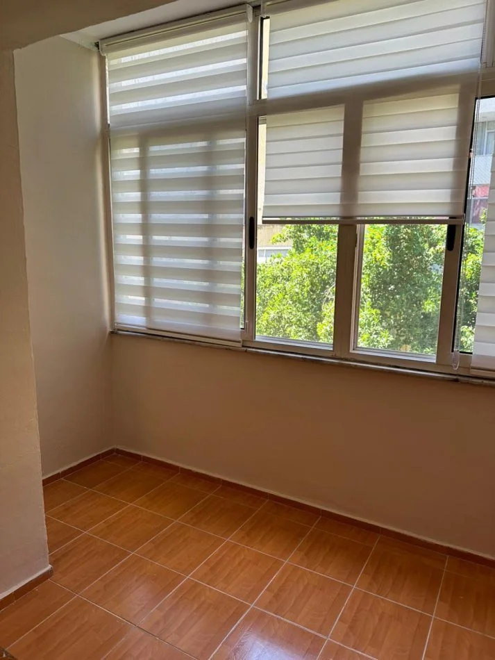 Apartament 1+1 për Qira, tek Rruga e Kavajës 500 €!