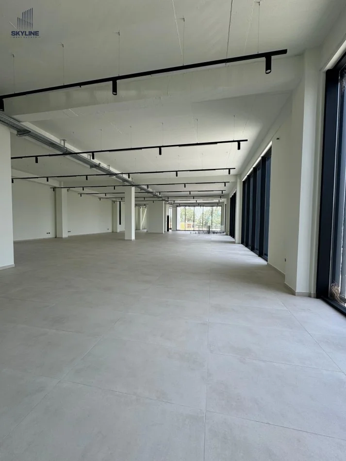 Tirane, jepet me qera magazine Kati 0, 15.000 € (Prane Top Channel)