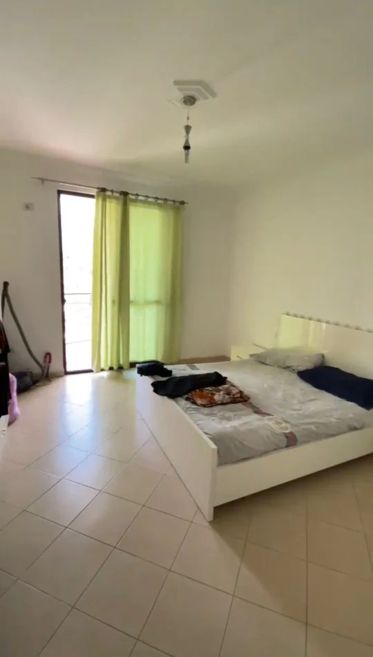 Tirane, shes apartament 2+1 Kati 8, 99 m² 150.000 € (Rruga Gramoz Pashko)