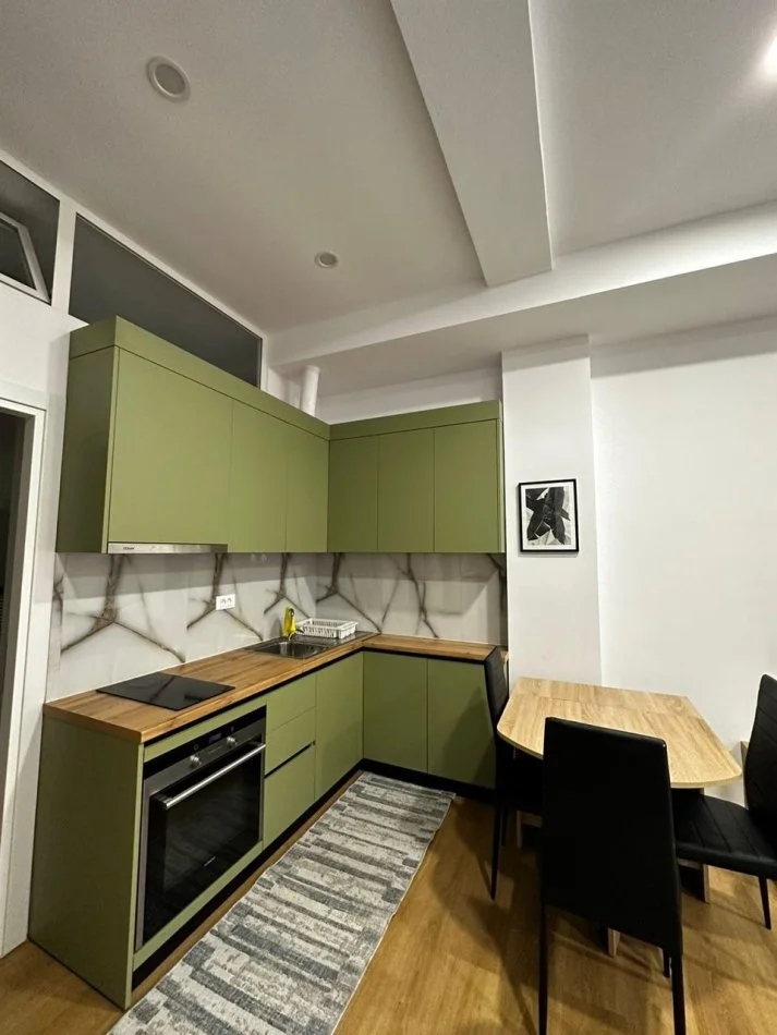 Tirane, jepet me qera apartament 2+1 Kati 1, 60 m² 400 € (Rruga Selita e Vjeter)