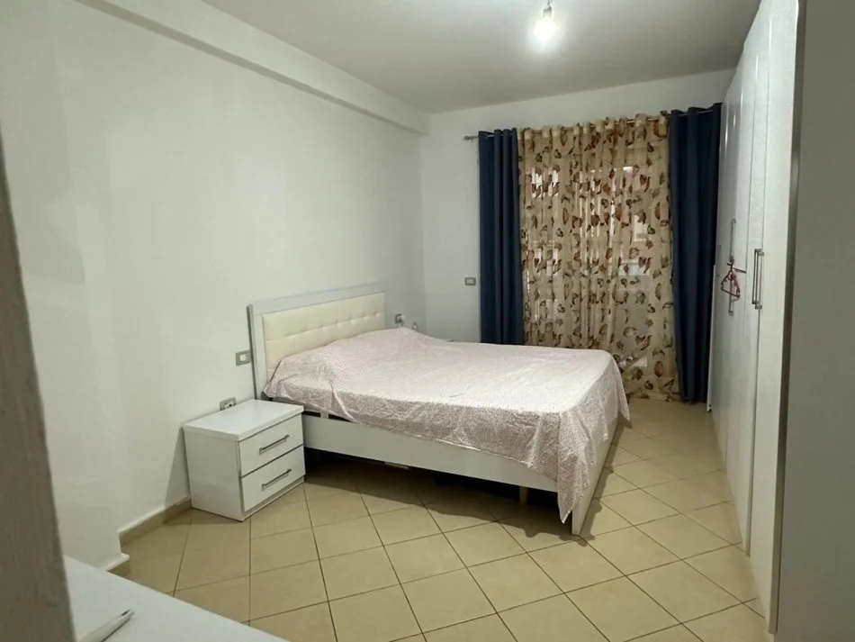 Tirane, shitet apartament 1+1 Kati 2, 80 m² 95.000 € (Rruga Mikel Maruli Bar Oslo)