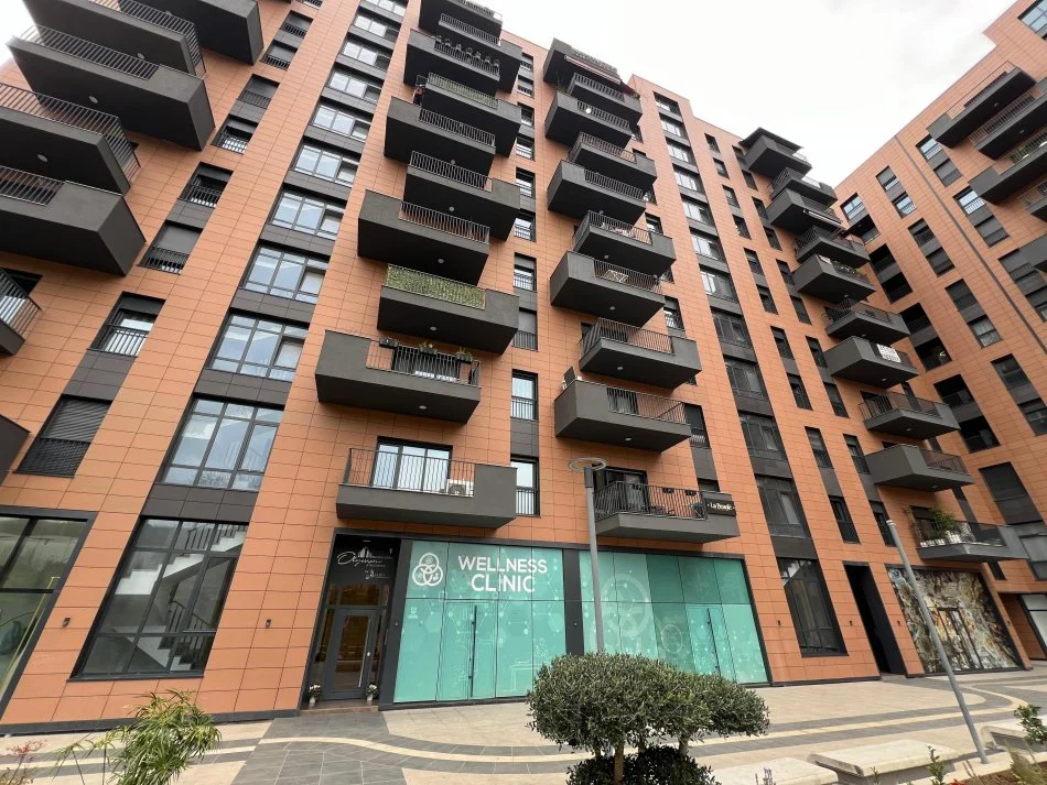 Tirane, shes apartament 1+1+Ballkon Kati 4, 70 m² 178.000 € (Kompleksi Olimpik)